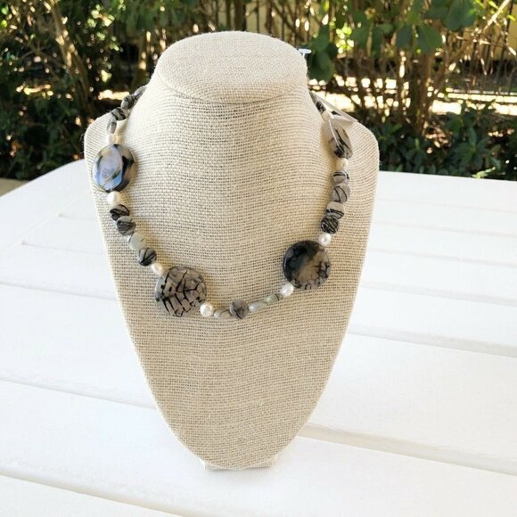 NWT Genuine Black Agate & Pearls Beaded Necklace Black Gray White - Picture 1 of 4
